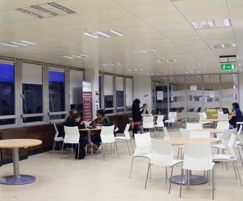 du-hoc-ireland-dbs-06.jpg