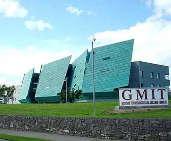 du-hoc-ireland-galway-mayo-01.jpg