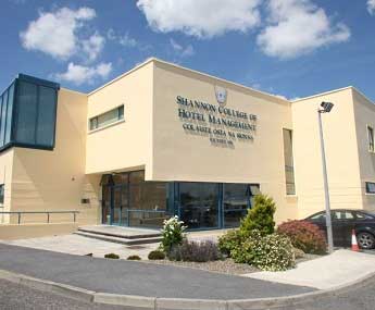 du-hoc-ireland-shannon-00.jpg