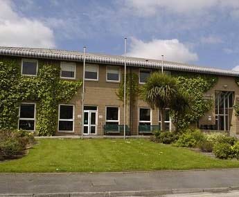 du-hoc-ireland-tralee-05.jpg