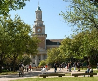 du-hoc-my-unt-01.jpg