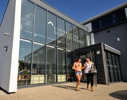 hoc-bong-du-hoc-anh-gloucestershire-02.jpg